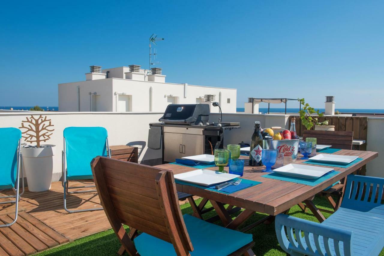 New Apartment With Big Terrace 10 Min Walk To Beach Supermarkets กาลาเฟลล์ ภายนอก รูปภาพ
