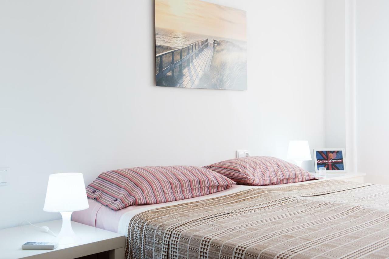 New Apartment With Big Terrace 10 Min Walk To Beach Supermarkets กาลาเฟลล์ ภายนอก รูปภาพ